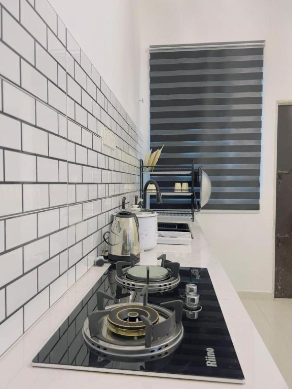 Noor Homestay Paddy View Kangar Extérieur photo